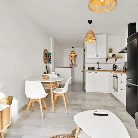 Duplex Estilo Boho Con Increible Terraza Y Vistas Al Mar En - Las Abejeras 609 * Estepona